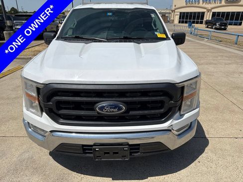 Used 2021 Ford F150 XL w/ Equipment Group 101A High RWD image 2
