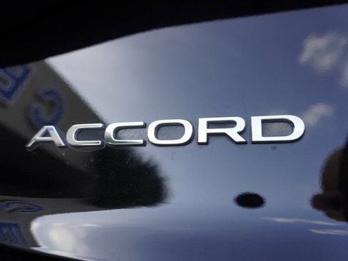 Used 2025 Honda Accord LX image 30