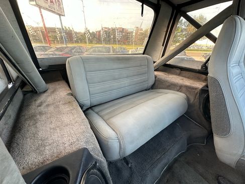 Used 1989 Jeep Wrangler Laredo image 15