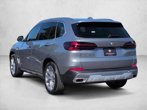 New 2026 BMW X5 xDrive40i image 9