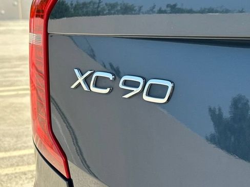 Certified 2024 Volvo XC90 B6 Plus w/ Protection Package Premier AWD/4WD image 39