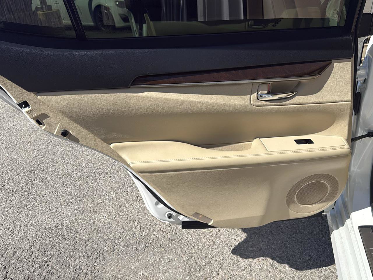 Used 2015 Lexus ES 350 w/ Luxury Package FWD image 15