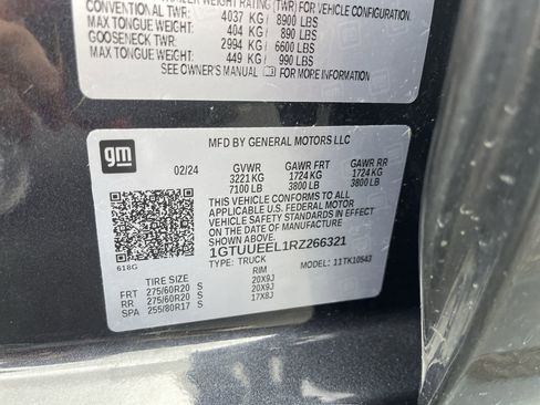 Used 2024 GMC Sierra 1500 AT4 w/ Technology Package image 35