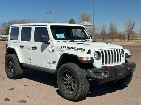 Used 2022 Jeep Wrangler Unlimited Rubicon w/ Cold Weather Group image 7