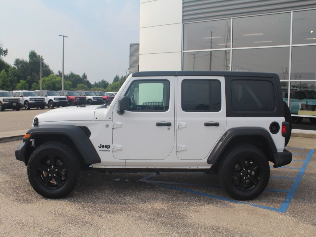 Used 2019 Jeep Wrangler Unlimited Sport AWD/4WD image 9