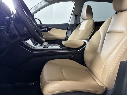 Used 2023 Audi Q7 3.0T Prestige w/ Prestige Package image 10