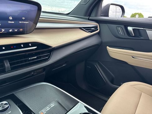 New 2026 Buick Enclave Preferred w/ Power Package image 22