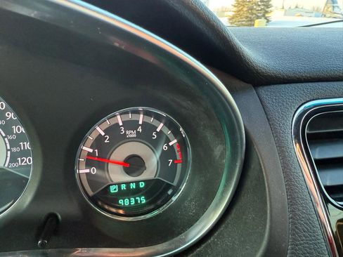 Used 2011 Chrysler 200 Touring w/ Cold Weather Group FWD image 29