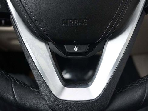 Used 2022 BMW X5 xDrive40i w/ Premium Package image 52