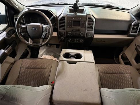 Used 2018 Ford F150 XLT w/ XTR Package image 10