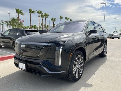 New 2026 Cadillac Vistiq Sport w/ LPO, Floor Liner Package image 3