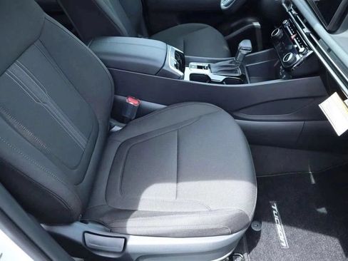 Certified 2025 Hyundai Tucson SEL AWD/4WD image 15