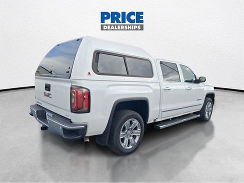 Used 2018 GMC Sierra 1500 SLT AWD/4WD image 5