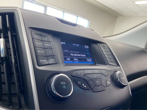 Used 2016 Ford Edge SEL image 22