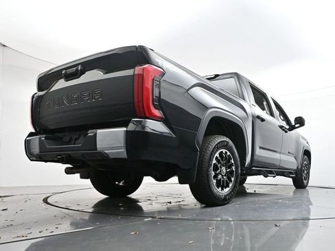 Used 2022 Toyota Tundra SR5 w/ TRD Off-Road Package image 32