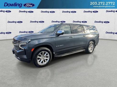Used 2021 Chevrolet Suburban Premier image 4