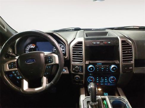 Used 2016 Ford F150 Lariat w/ Equipment Group 502A Luxury image 10