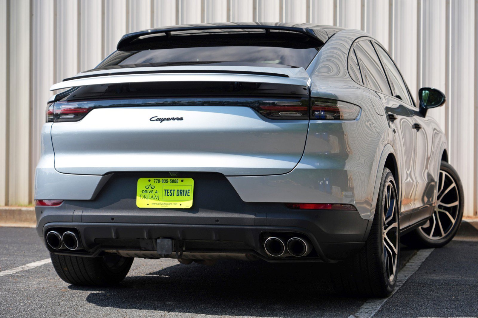 Used 2023 Porsche Cayenne Coupe w/ Premium Package AWD/4WD image 5