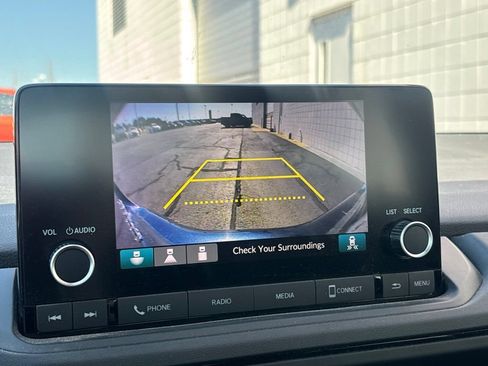 Used 2024 Honda Accord EX image 12