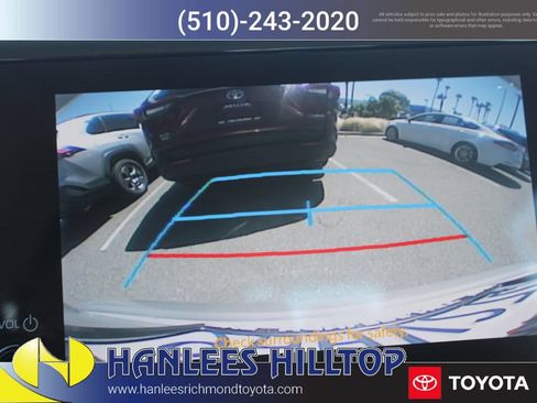 Used 2023 Toyota Corolla LE FWD image 24