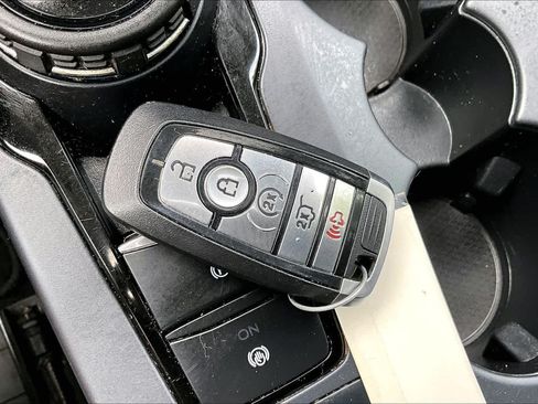 Used 2022 Ford Bronco Sport Outer Banks w/ Tech Package AWD/4WD image 15