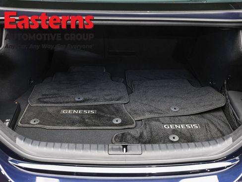 Used 2023 Genesis G70 2.0T w/ Sport Prestige Package AWD/4WD image 9