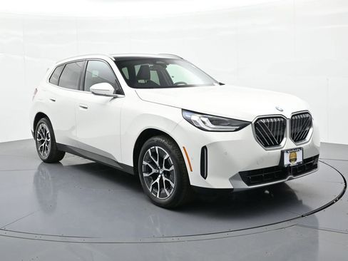 Used 2026 BMW X3 xDrive30i AWD/4WD image 4