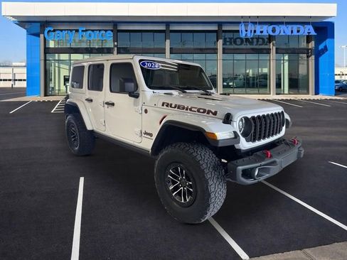 Used 2024 Jeep Wrangler Unlimited Rubicon AWD/4WD image 1