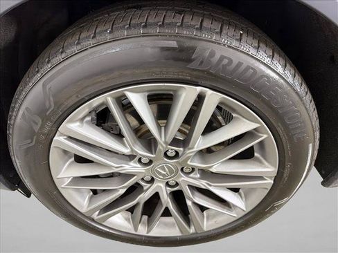 Used 2023 Acura MDX SH-AWD w/ Advance Package image 13