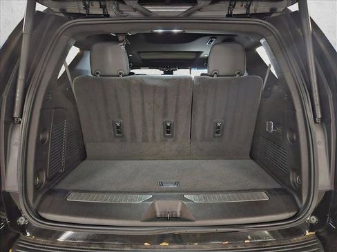 Used 2024 GMC Yukon Denali w/ Advanced Technology Package RWD image 6