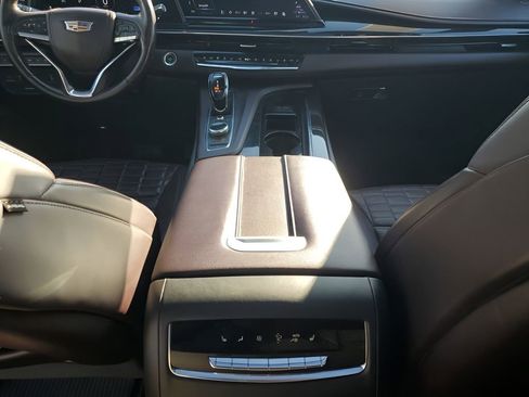 Certified 2023 Cadillac Escalade ESV Premium Luxury Platinum w/ LPO, Radiant Package image 24