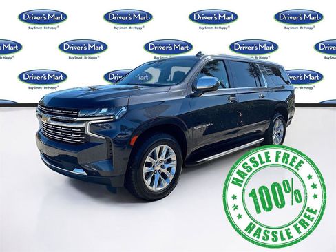 Used 2023 Chevrolet Suburban Premier image 3