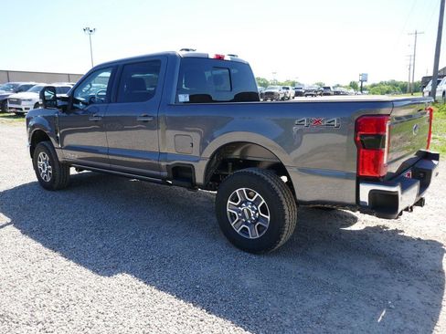 New 2026 Ford F250 Lariat AWD/4WD image 7