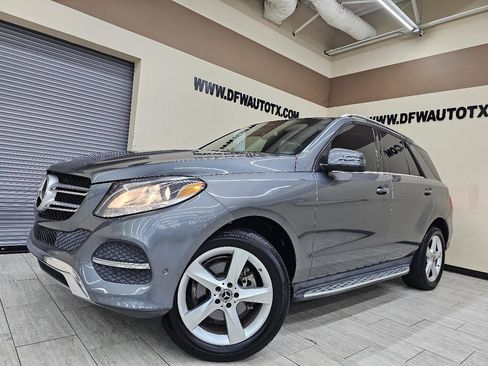 Used 2018 Mercedes-Benz GLE 350 w/ Premium 1 Package image 1