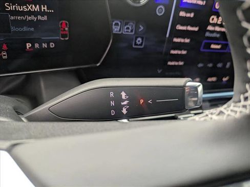 New 2026 Chevrolet Equinox EV LT image 12