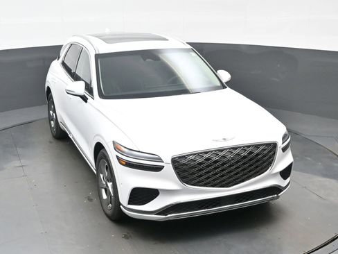 New 2026 Genesis GV70 2.5T Advanced image 19
