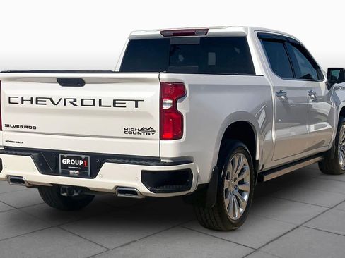 Used 2022 Chevrolet Silverado 1500 High Country w/ LPO, Dark Essentials Package AWD/4WD image 13