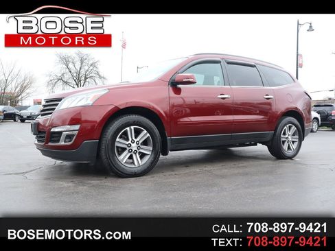 Used 2017 Chevrolet Traverse LT AWD/4WD image 1