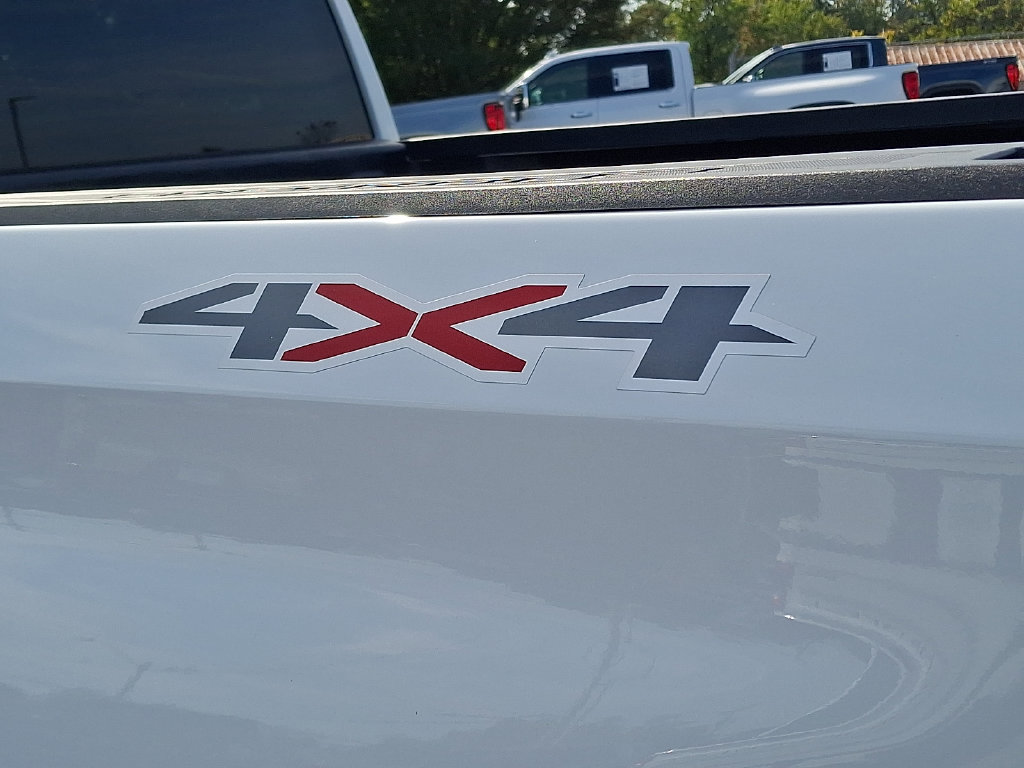 Used 2024 Chevrolet Silverado 1500 Custom w/ Turbomax Blackout Package AWD/4WD image 28