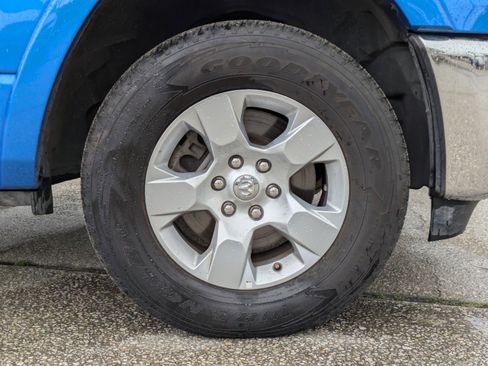 Used 2025 RAM 1500 4x4 Crew Cab image 12