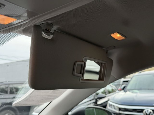 Certified 2023 Volkswagen Taos S AWD/4WD image 33