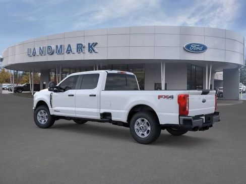 New 2026 Ford F350 XLT w/ FX4 Off-Road Package AWD/4WD image 4