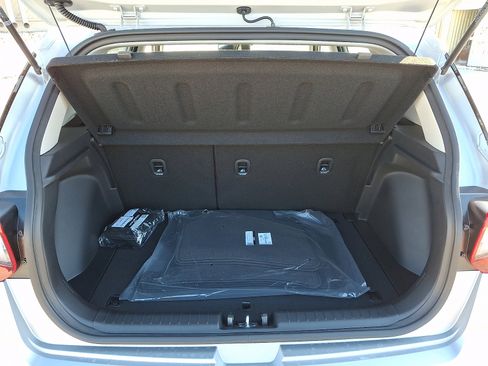 New 2026 Hyundai Venue SEL image 22