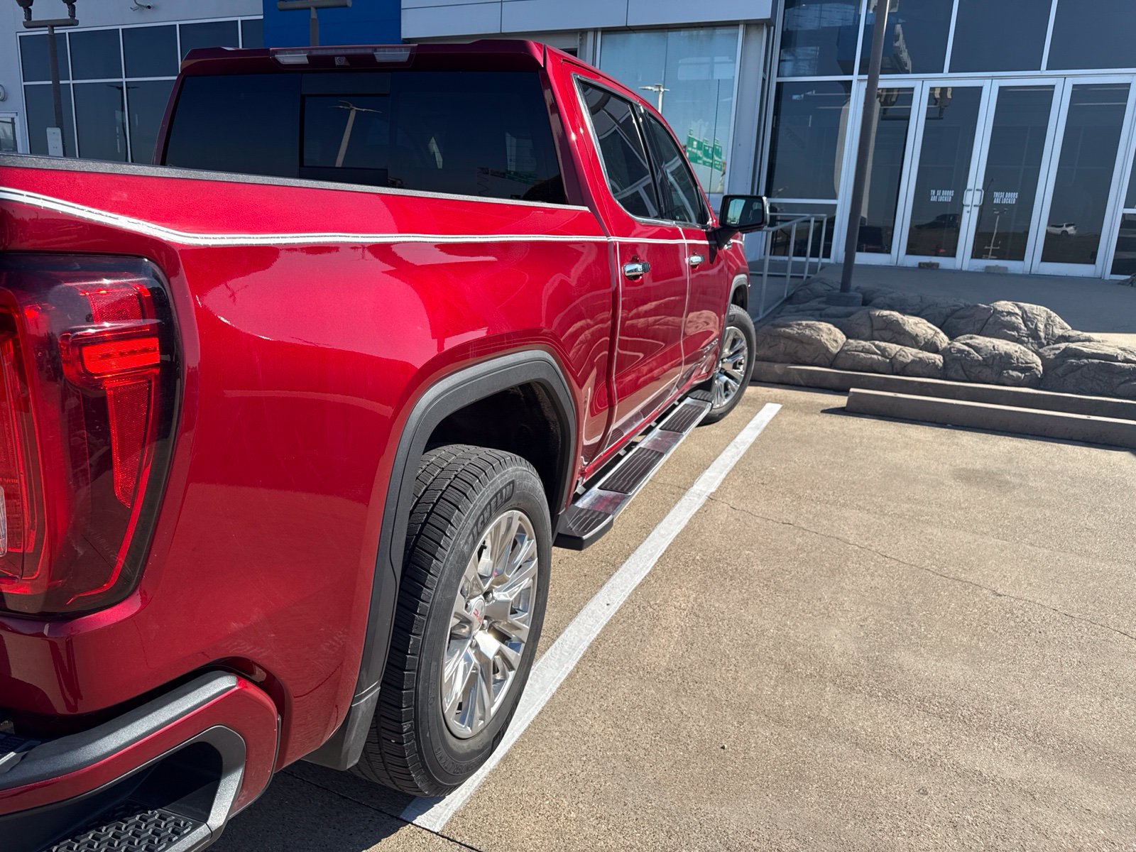 Used 2019 GMC Sierra 1500 Denali w/ Technology Package RWD image 13
