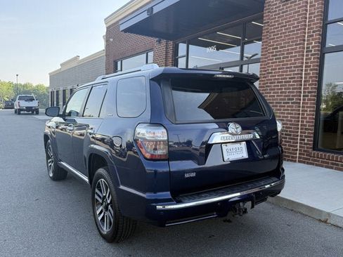 Used 2022 Toyota 4Runner Limited AWD/4WD image 4
