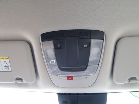 Used 2024 Kia Sportage EX FWD image 35