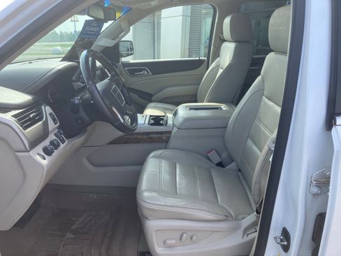 Used 2016 GMC Yukon Denali AWD/4WD image 13