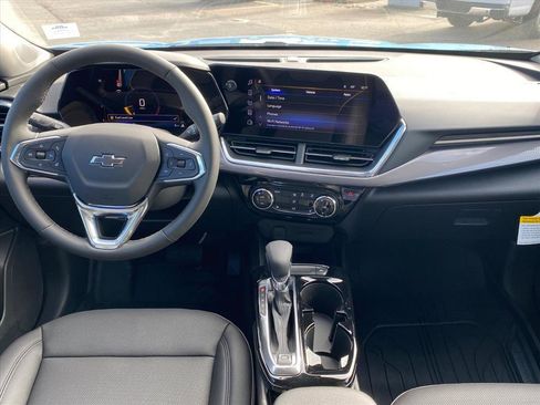 New 2026 Chevrolet Trax ACTIV w/ Sunroof Package image 12