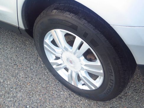 Used 2014 Cadillac SRX Luxury w/ Driver Awareness Package image 31