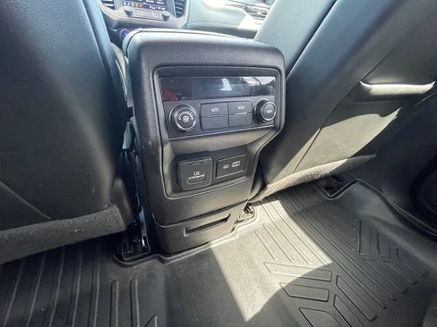 Used 2021 GMC Acadia AT4 AWD/4WD image 28